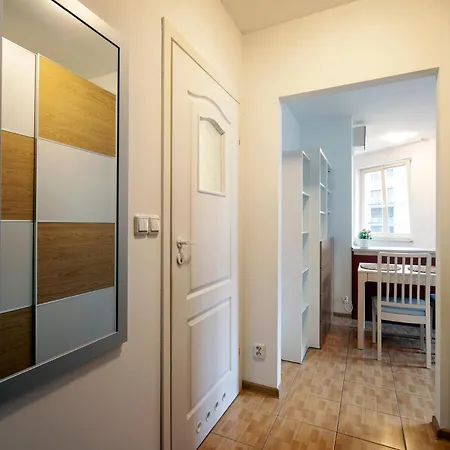 Warsaw-aparts Bukowinska 8 *