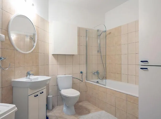 Warsaw-aparts Bukowinska 8 * Warsaw